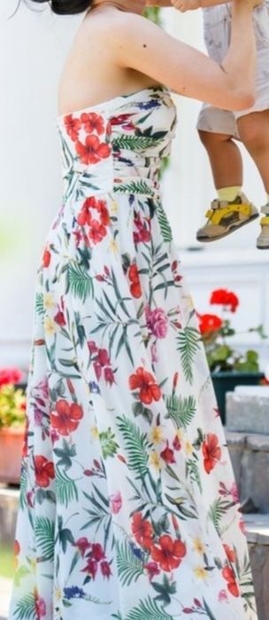 Платье на торжество, праздник