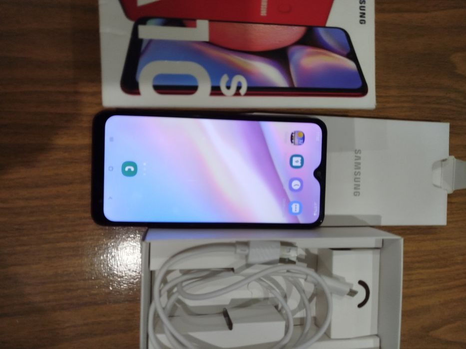 Телефоны б/у Самсунг А10s