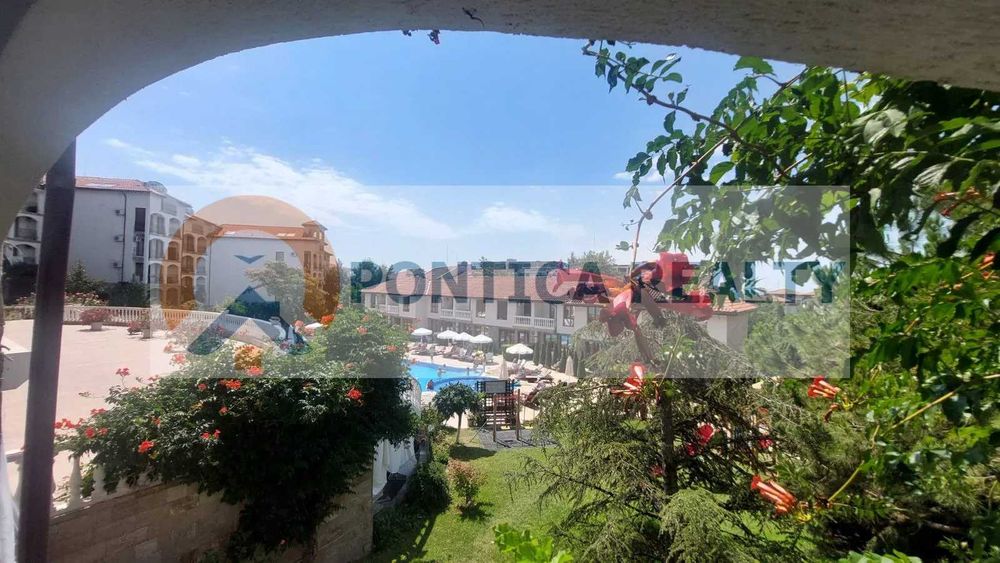 Продава се Тристаен апартамент в Свети Влас - 82 кв.м за 1196 €/кв.м - Снимка #1