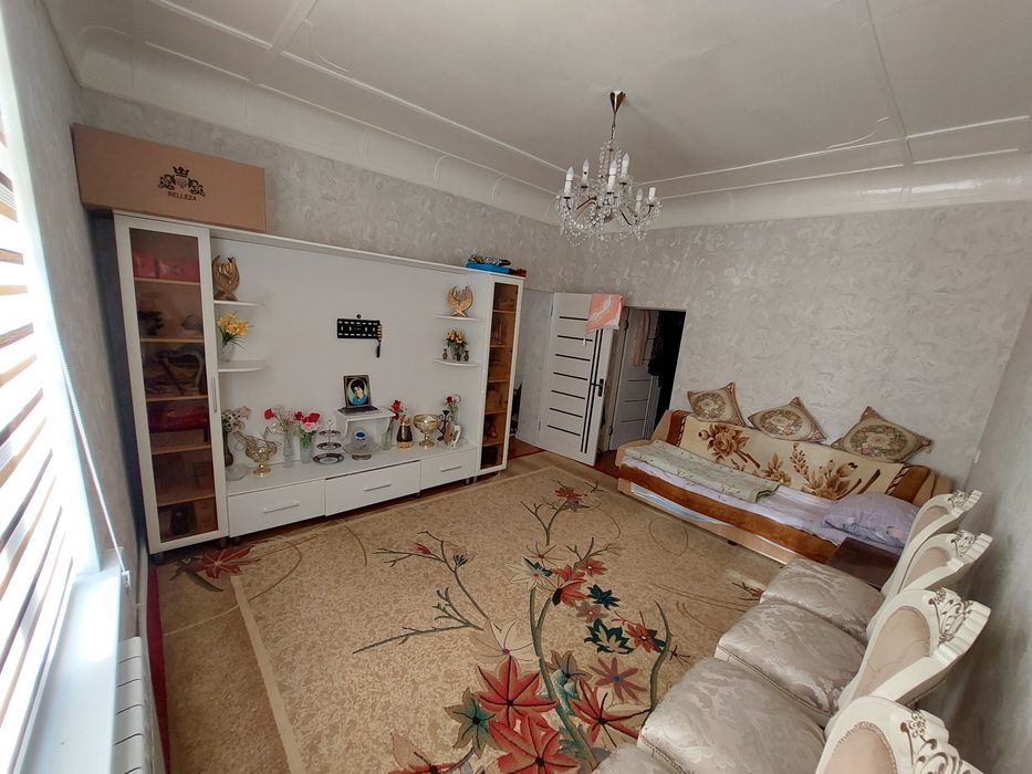 Продаётся дом в р.Юнусабад ориентир Кази Махалла цена договору