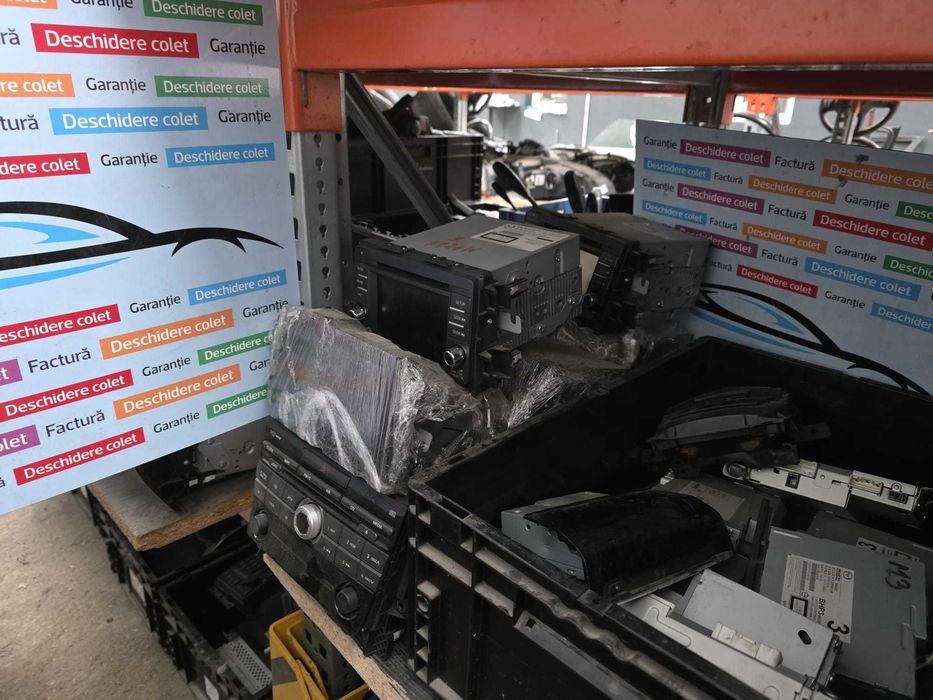 Unitate radio navigație radio casetofon Mazda