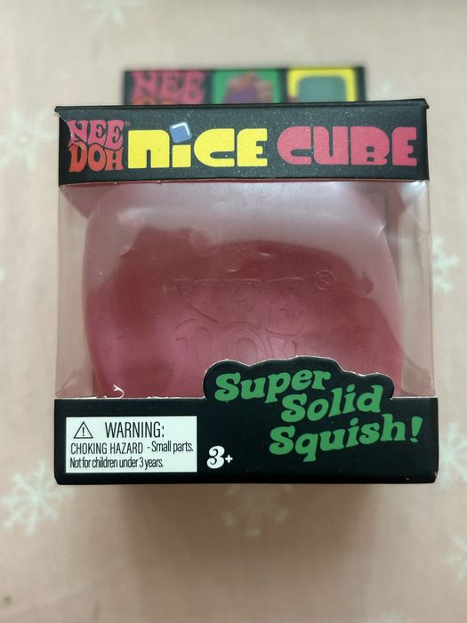 NeeDoh nice cube