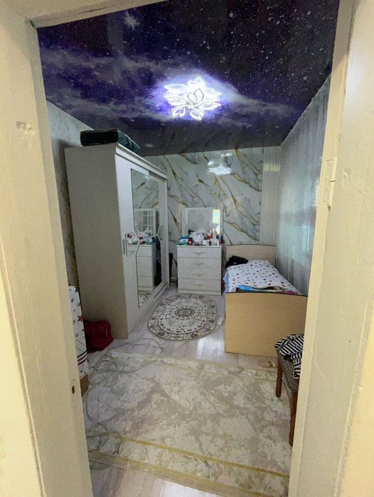 Продаю дом рядом базара