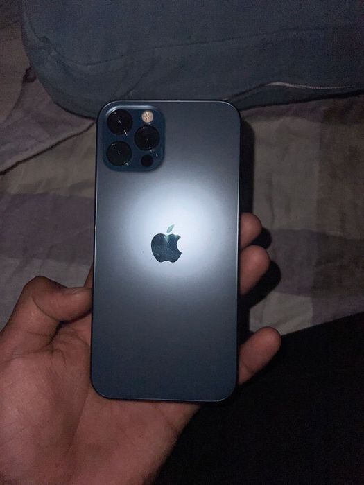 IPhone 12 pro 128гб 77акб