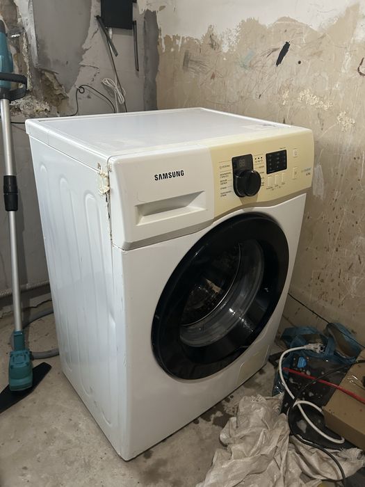 продам стиральную машину samsung