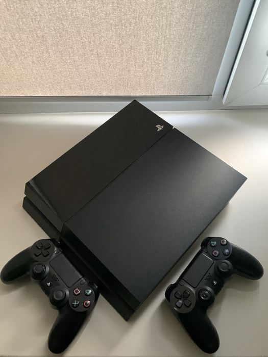 PlayStation 4 fat 500gb ПРОШИТАЯ