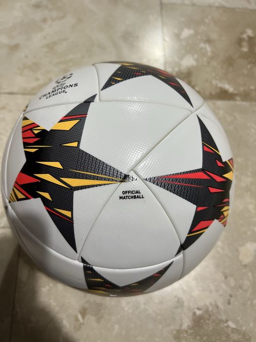 Minge adidas oficiala