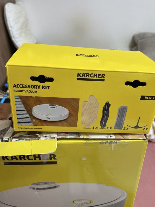 KARCHER RCV 3 robot vaccum CA NOU!!