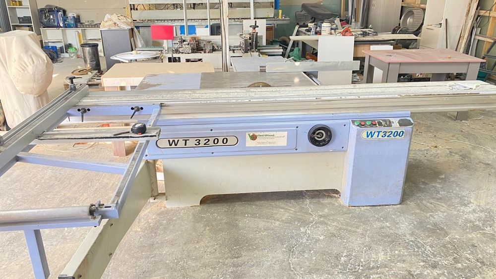 Распиловочный станок