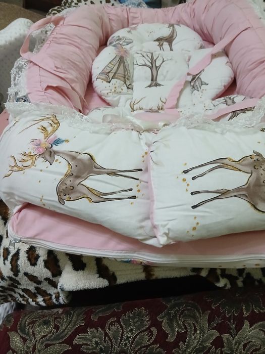 Bolalar uchun yotog' Yonida matras qoshib padarka