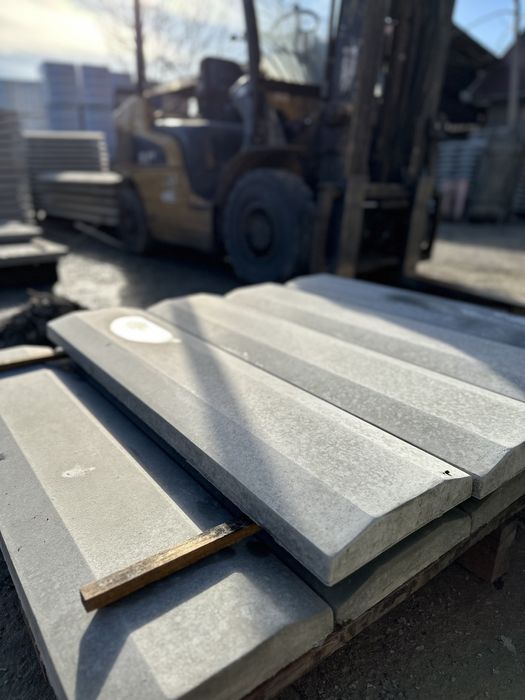 Capace de gard palarii coane borduri dale