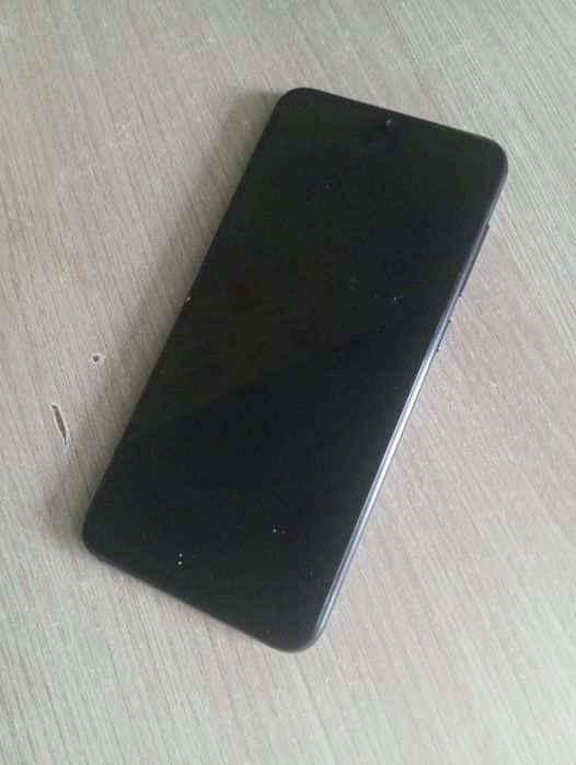 Продам или обменяю Mi 9 se