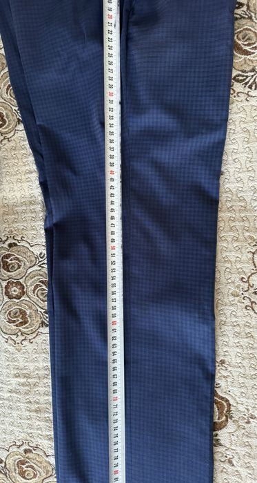 Продам брючный костюм