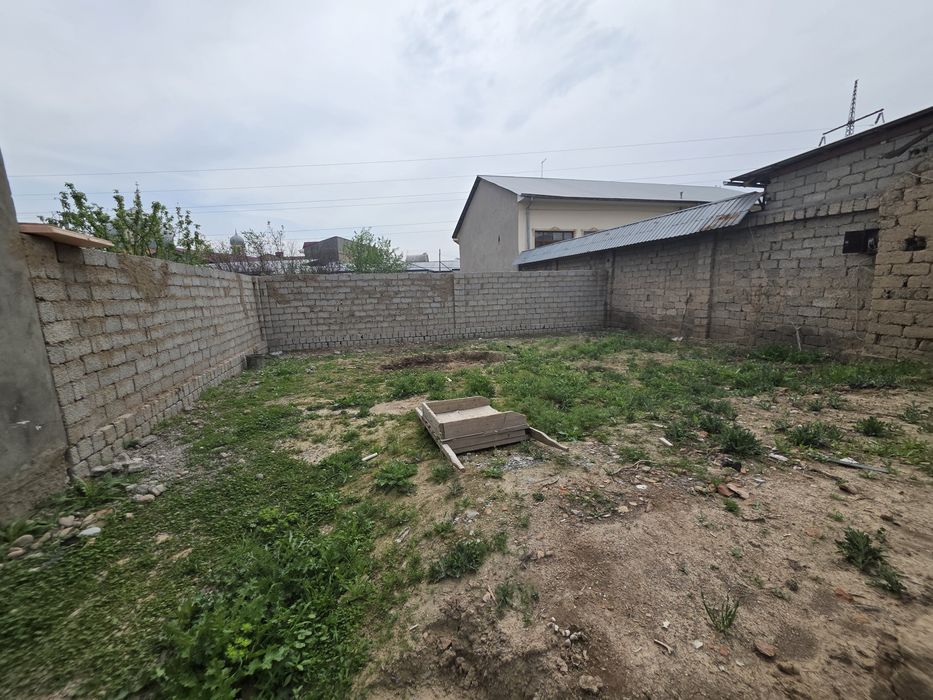 Сергелинский район 2 сотик мулжал 'Иттифок' жоме масчитга 200 метр .