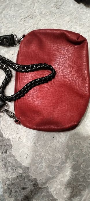 Продам женские сумочки