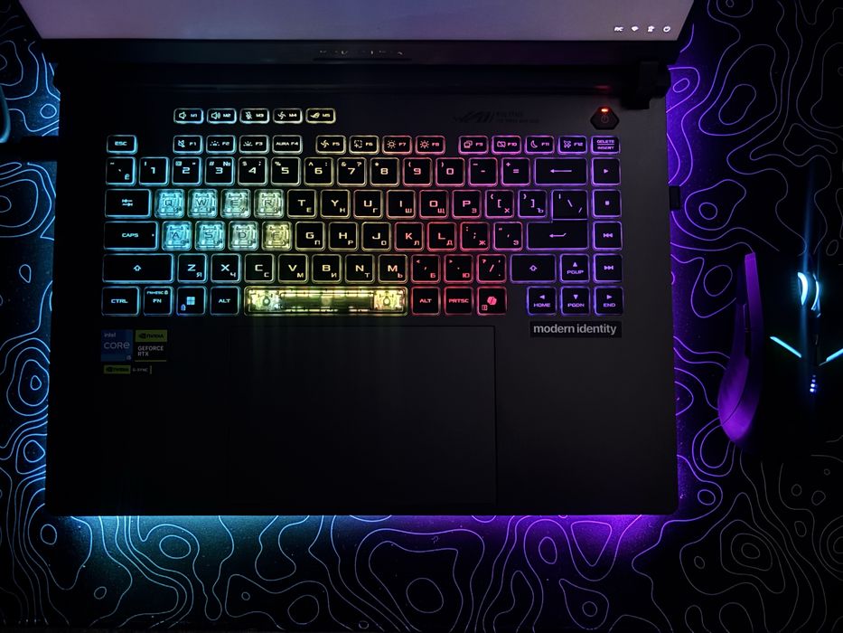 Продам ноутбук ASUS ROG STRIX G16