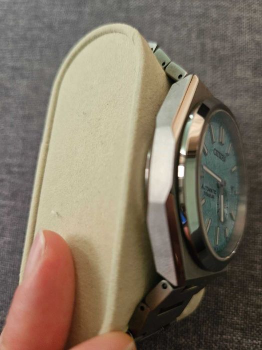 Citizen Super Titanium NJ0180-80M