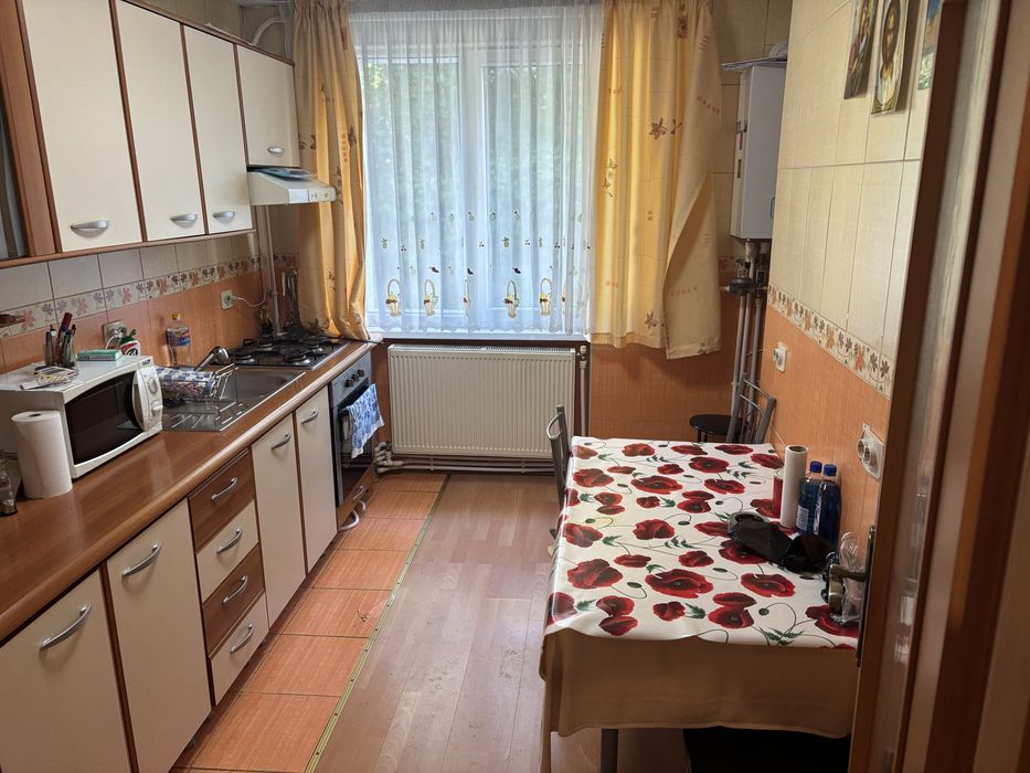 Apartament de inchiriat