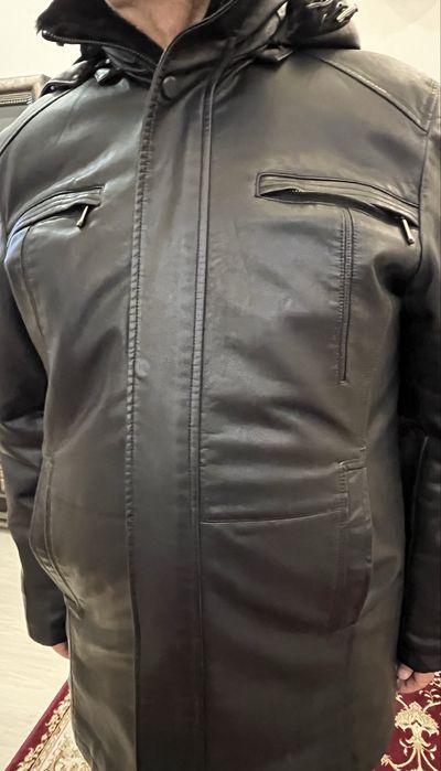 Мужское кожаное зимнее пальто