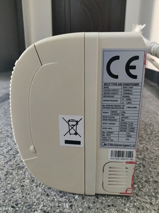 Климатик 12 дванайска Midea MSG-12HR в идеално техническо състояние!