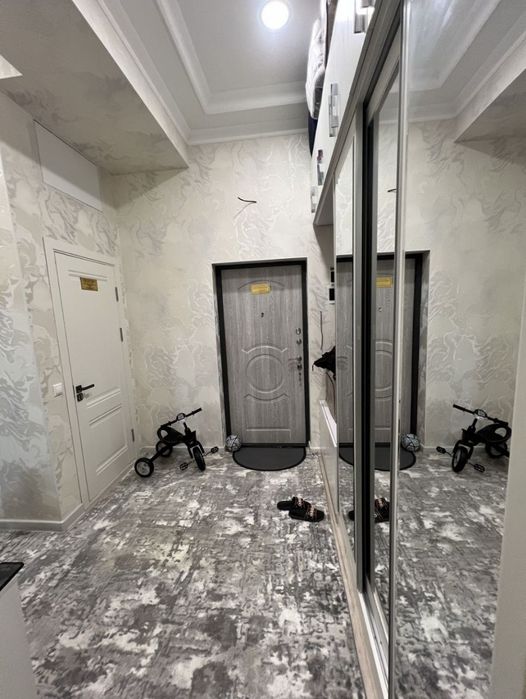 ÷ НОВОСТРОЙКА 1/4/10 Евро Ремонт 39м² Чиланзар 24  продаётся квартира