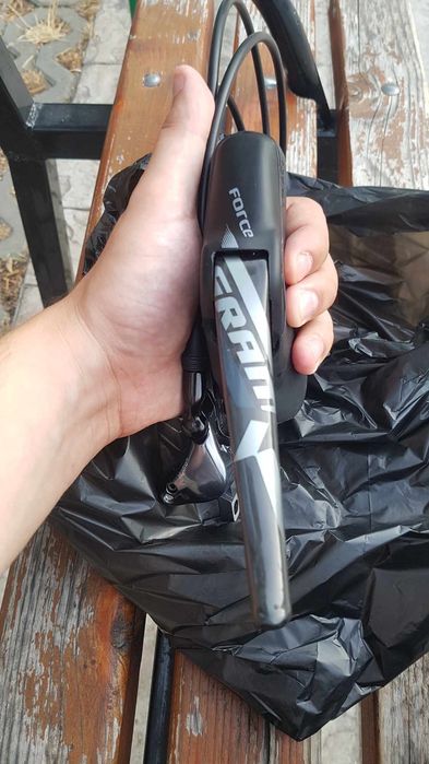 Предна спирачка SRAM Force 1