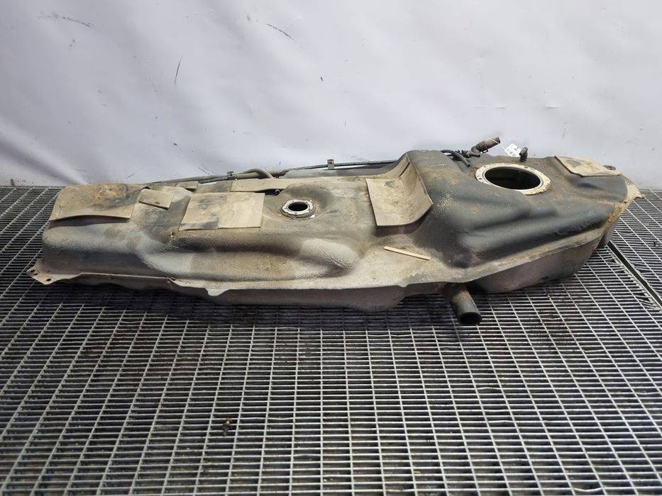 Rezervor combustibil Toyota Rav 4 IV 2.0 Diesel - 1AD - FTV SUV 4 Usi Euro5 ...