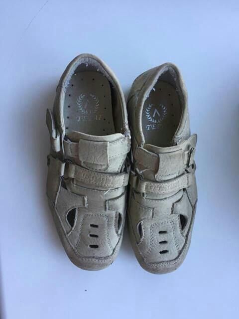 Продам туфли на мальчика