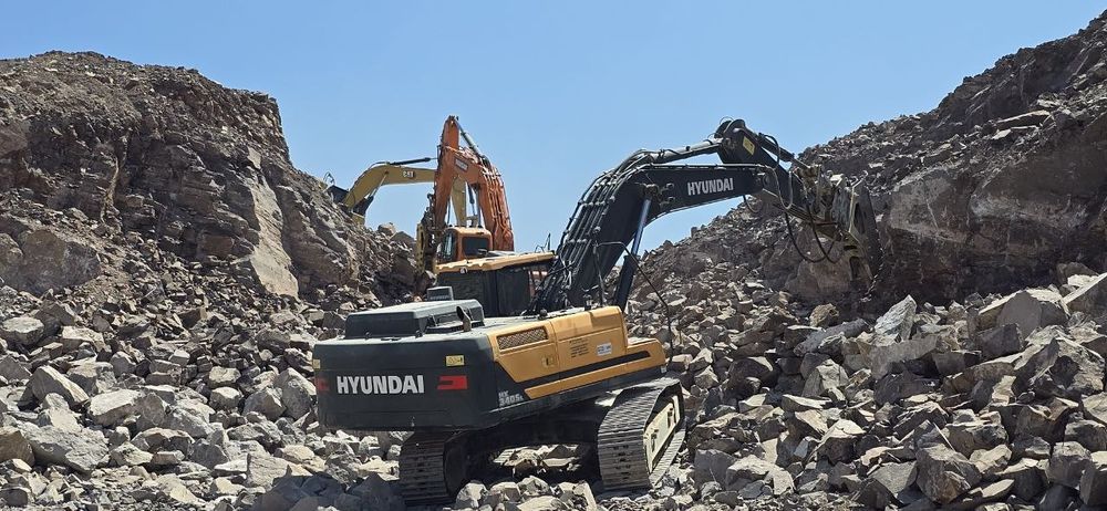 Аренда спецтехники. Экскаваторы, грейдеры, бульдозеры, погрузчики