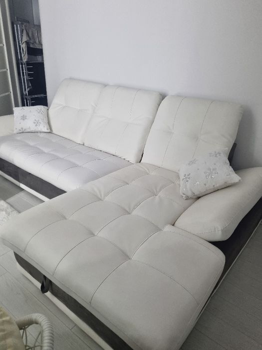 Vand Coltar living