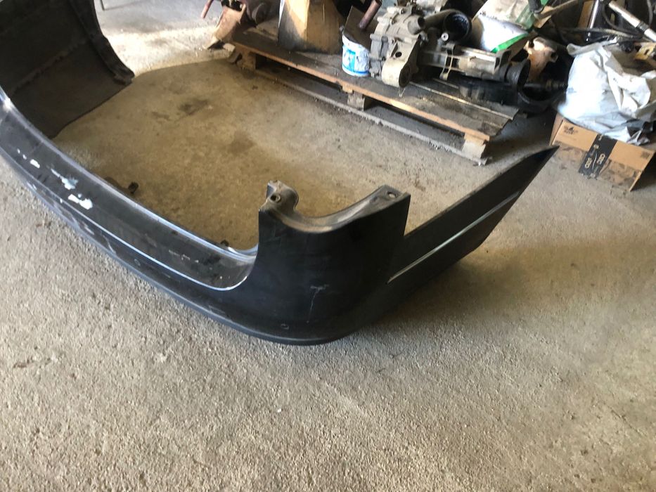 Задна броня за пасат б6 комби vw Passat