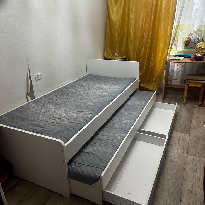 Продам кровать для подростков