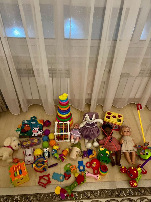 Продам детские игрушки.