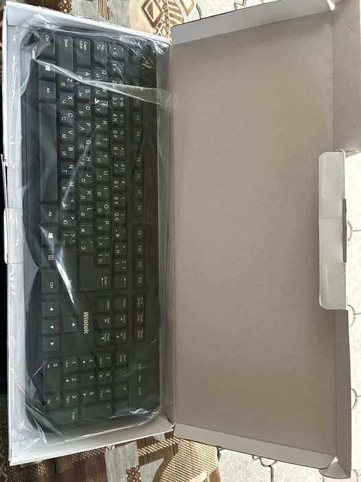 Продам Клавиатуру