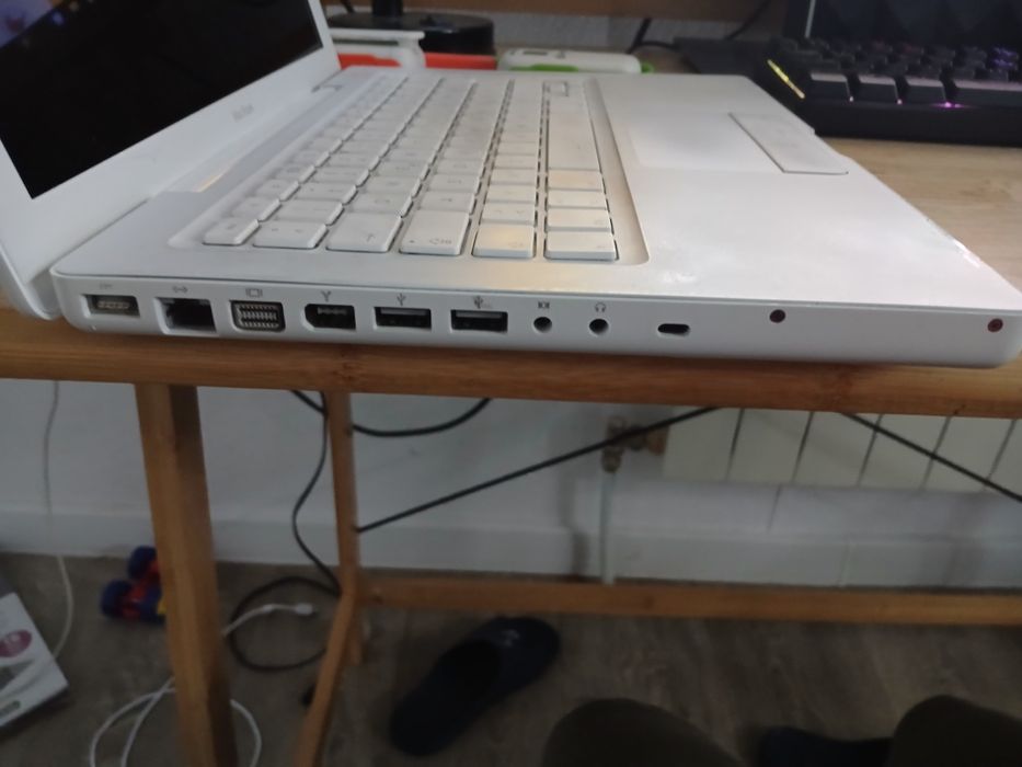 MacBook 2007 на части