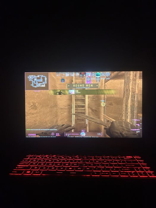 Vand laptop gaming msi