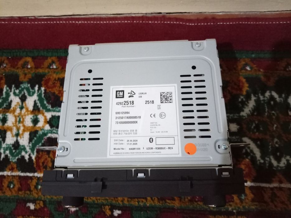 Kobalt magnitofon sotiladi