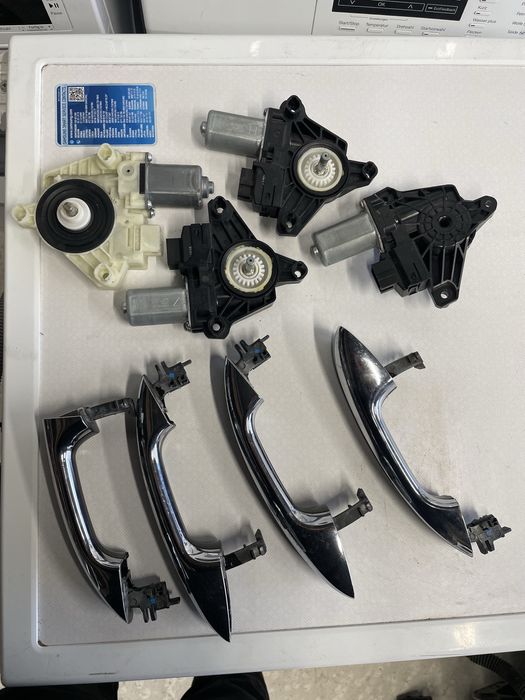 Части от Mercedes W205 2.0 бензин 2014