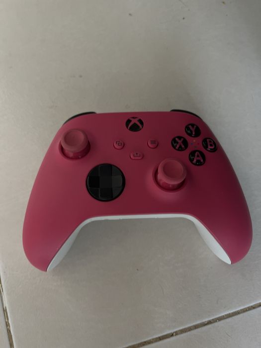Xbox Series X/S Controller Pink