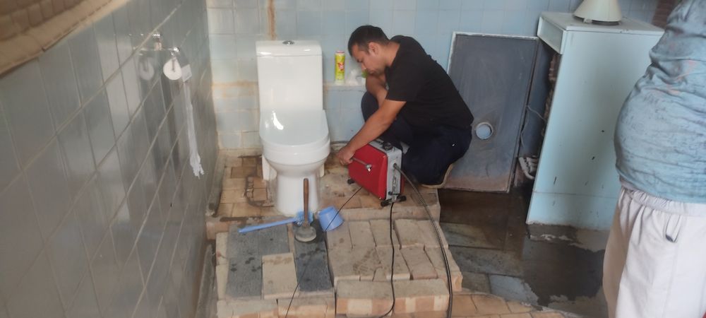 Kanalizatsiya tozalash Toshkent boʻylab 24 7 kun davomida