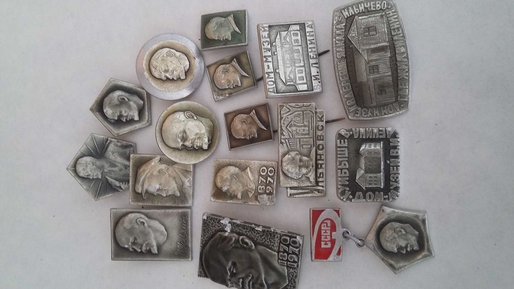 Значки советского периода