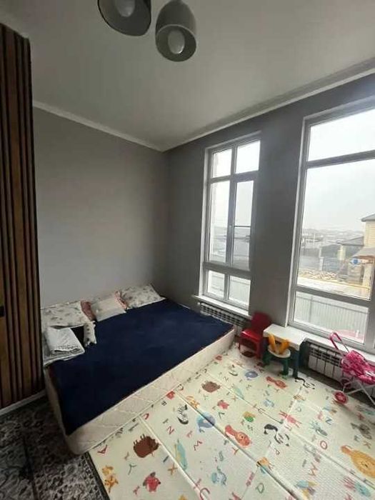 Таунхаус с ремонтом в Туздыбастау