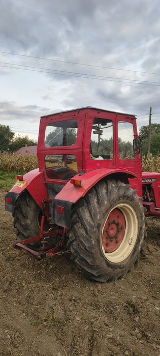 Tractor marca International 523