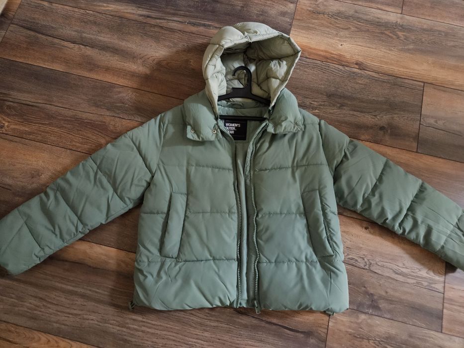 Ново дамско зимно яке размер L