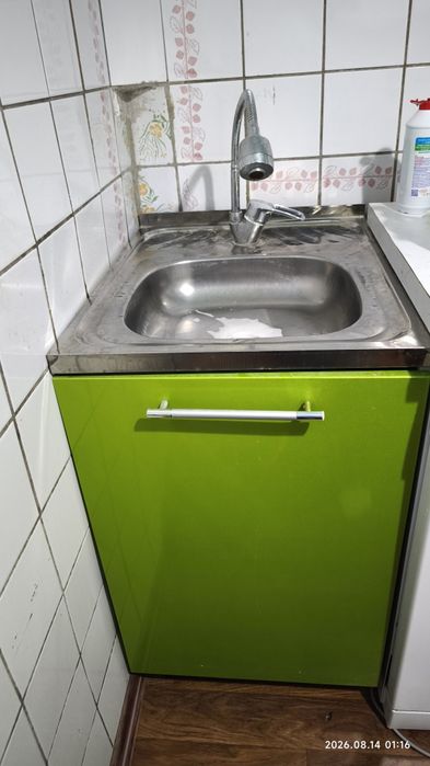 Продам кухонный гарнитур в Хромтау