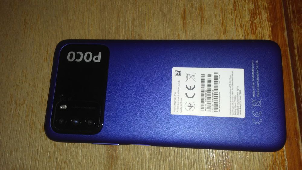 продам телефон POCO m3