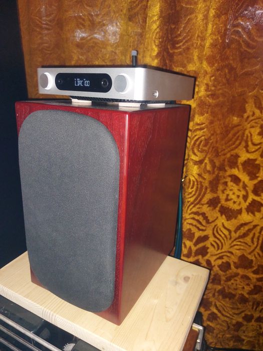 Boxe Monitor Audio Silver