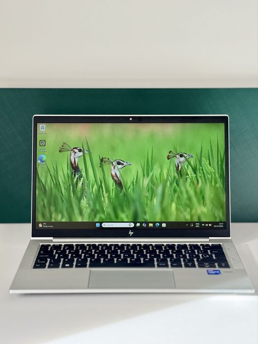 Laptop HP EliteBook 830 G8