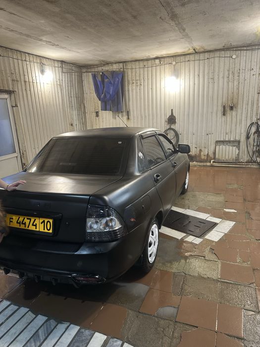 Продам Приору 2010 год