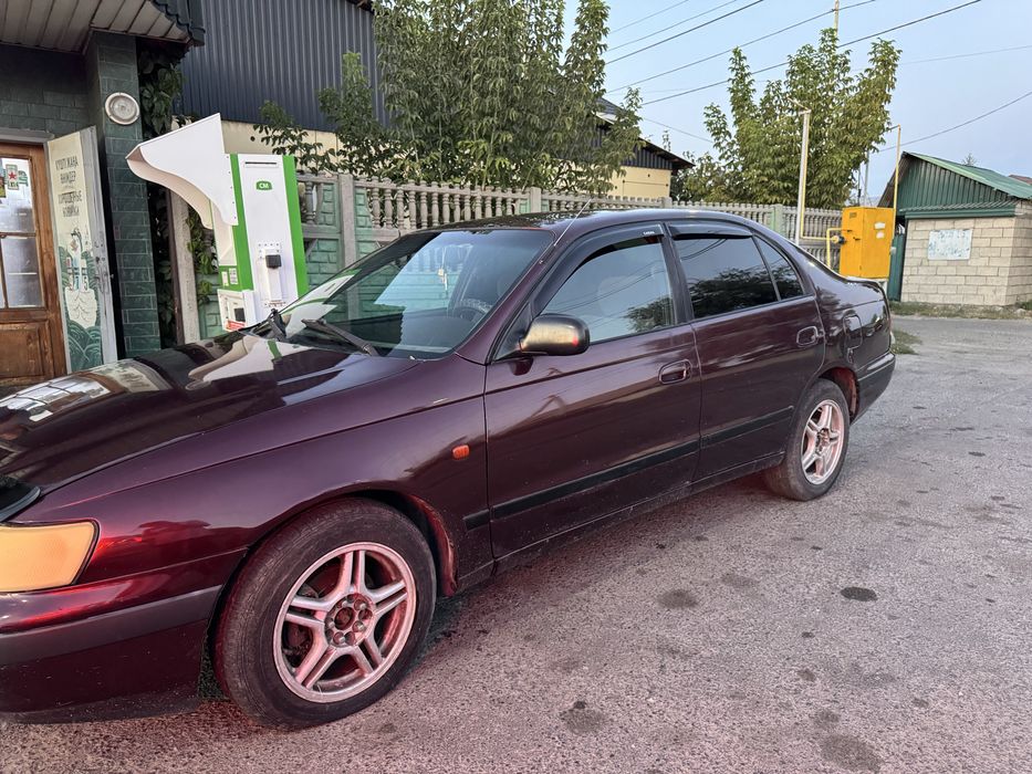Toyota carina E